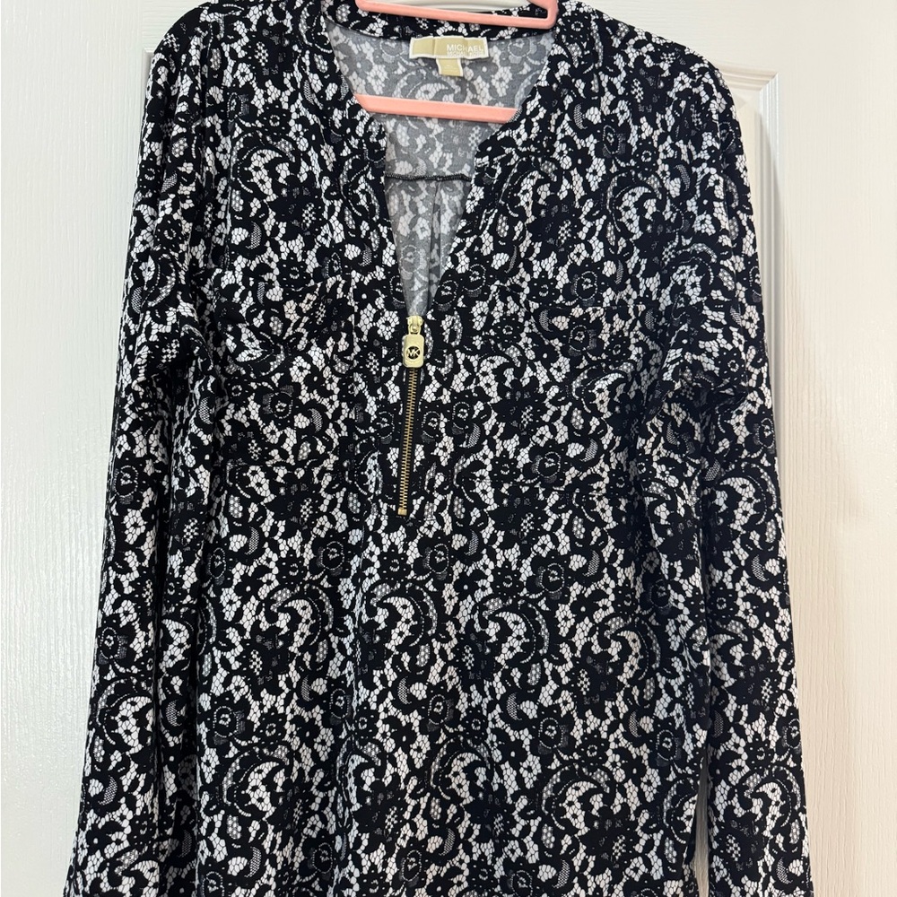 Michael Kors Black and White Lace Long Sleeve Top